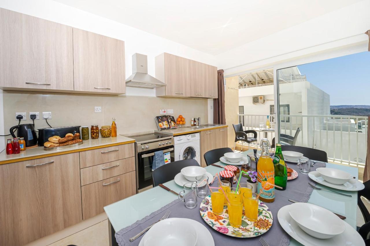 Summer Breeze Comfort Sunny Apartments Close To The Sandy Beaches - By Getawaysmalta 梅利哈 外观 照片