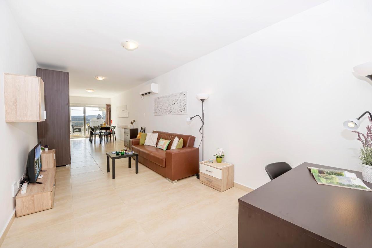 Summer Breeze Comfort Sunny Apartments Close To The Sandy Beaches - By Getawaysmalta 梅利哈 外观 照片