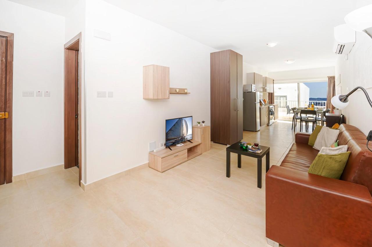 Summer Breeze Comfort Sunny Apartments Close To The Sandy Beaches - By Getawaysmalta 梅利哈 外观 照片