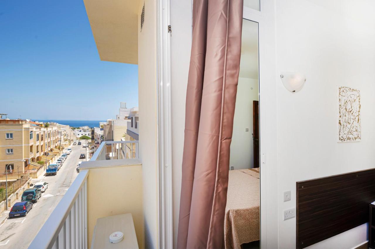 Summer Breeze Comfort Sunny Apartments Close To The Sandy Beaches - By Getawaysmalta 梅利哈 外观 照片