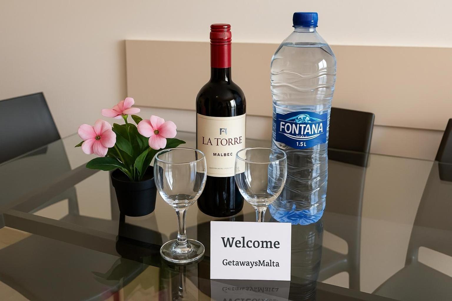 Summer Breeze Comfort Sunny Apartments Close To The Sandy Beaches - By Getawaysmalta 梅利哈 外观 照片